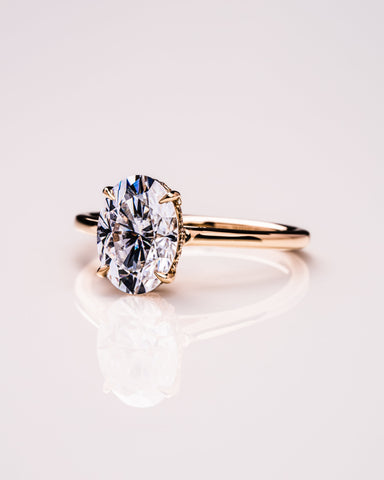 Caroline - Oval moissanite ring