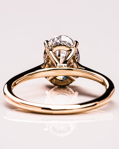 Caroline - Oval moissanite ring