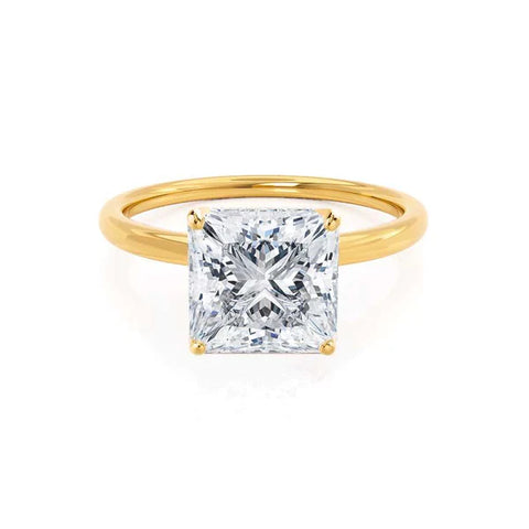 LULU - Princess Moissanite Petite Solitaire Ring